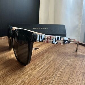 Burberry BE4270 Cat Eye Sunglasses with BURBERRY LONDON Print
